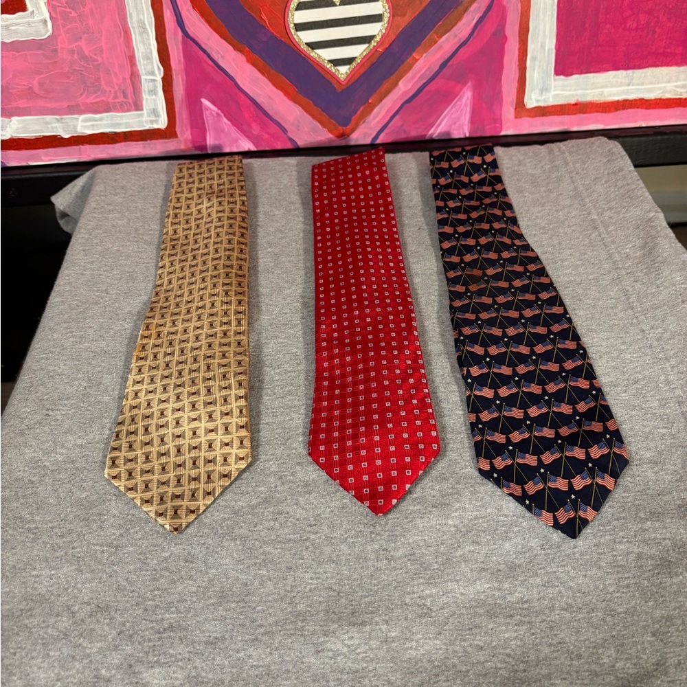 Stylish Men's Tie Collection - Geometric Gold, Red, and Navy